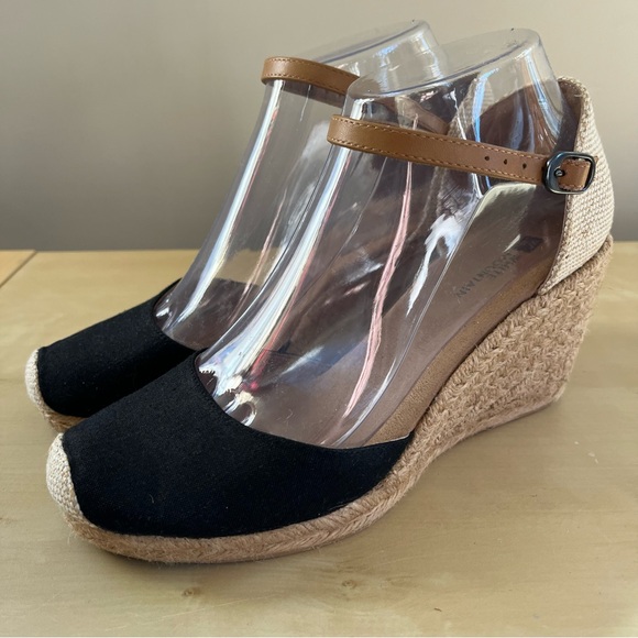 White Mountain Shoes - White Mountain Wedge Espadrille Ankle-Strap Sandals - Black/Tan